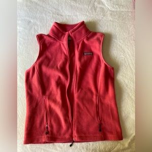 Vineyard Vines coral fleece vest size S